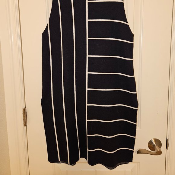 Top Shop sleeveless knit tunic - Picture 2 of 5